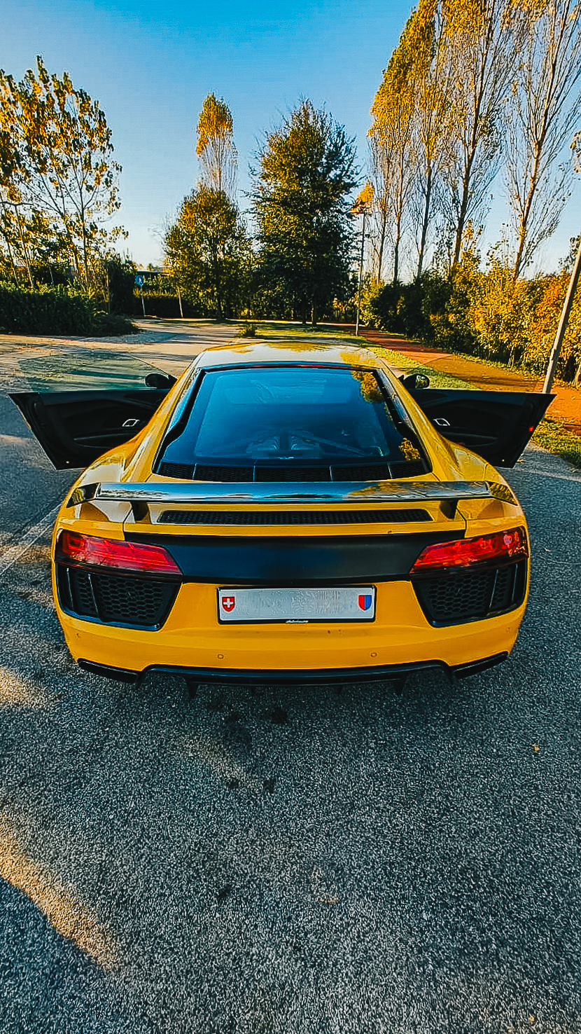 Audi R8 V10 — Private Location